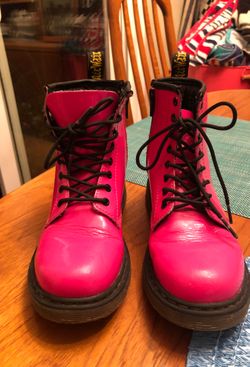 Dr marten kids pink boots size 2