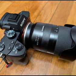 Sony a7iii plus Extras