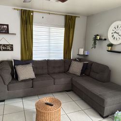 Corner Wedge L-shaped Grey Couch 