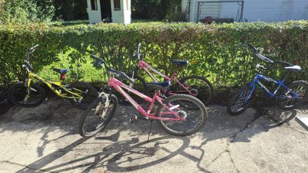 Lot of 4 Used Bicycles