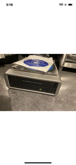 Plextor Plexwriter 48/24/28U USB 2.0 Hi-Speed CD-RW External Drive PX-W4824TU 