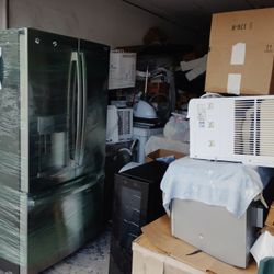 appliance blowout sale everything must go today and comes with a warranty