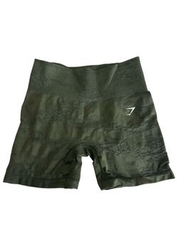 Gym Shark Shorts (small) 💚✨