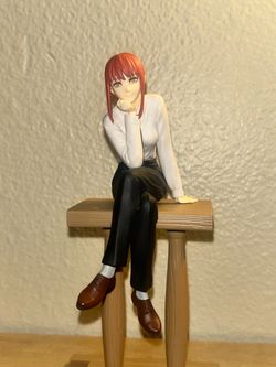 Makima Sitting Collectible Figure