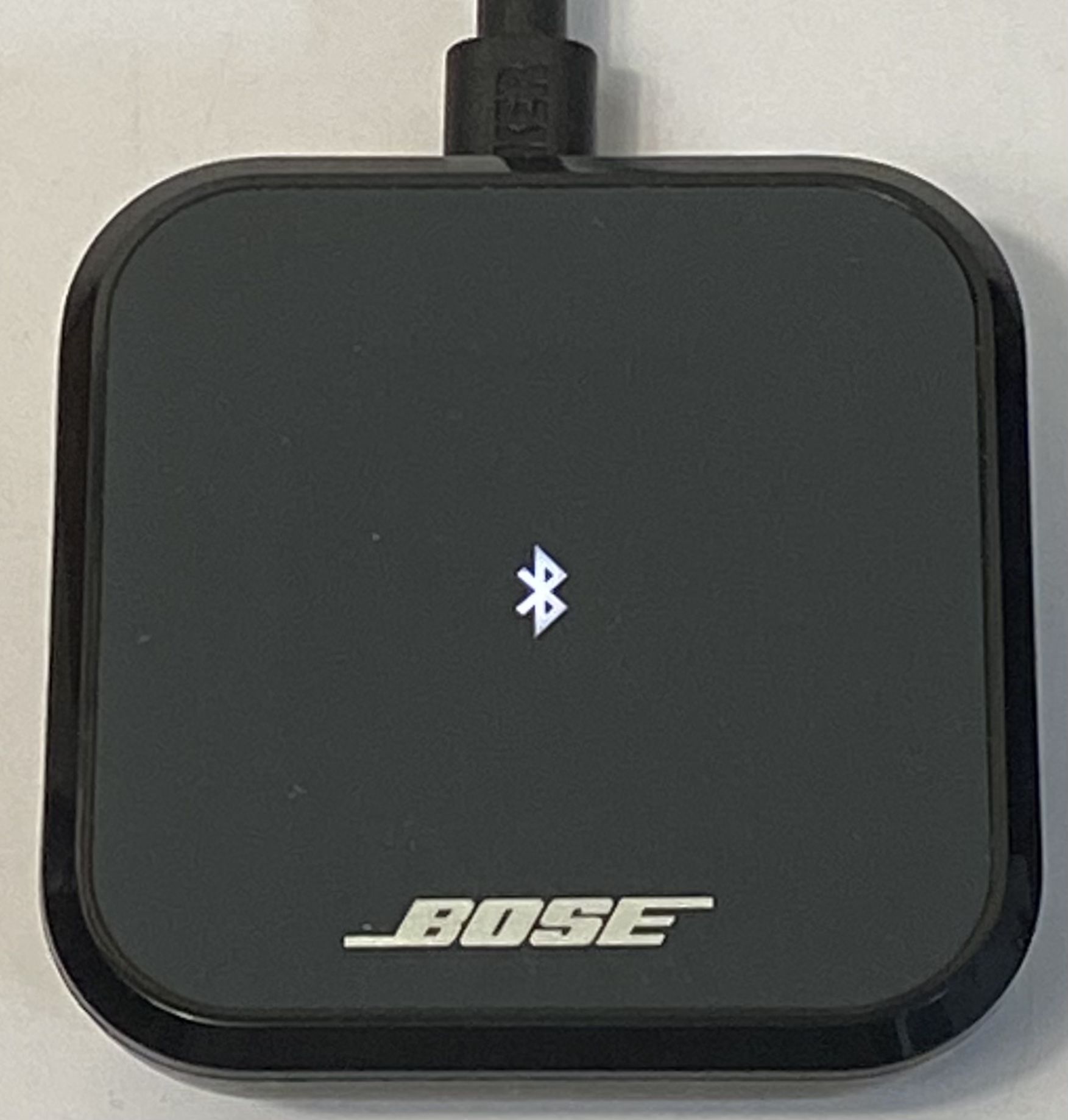 Bose Bluetooth Audio Adapter 418048 w/ Power Supply and Aux Cable (#956)