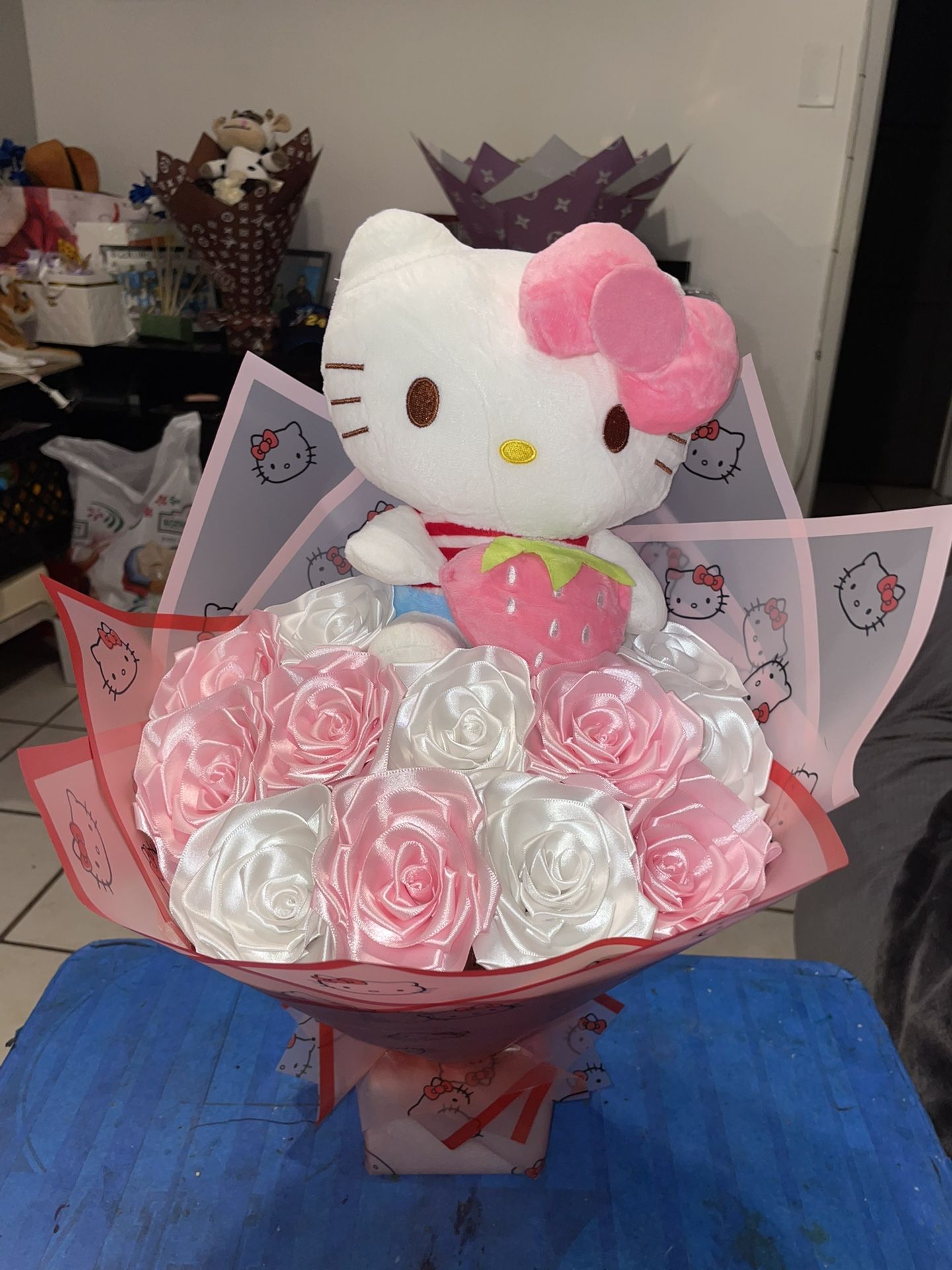 Hello kitty Ramo!