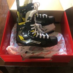 Like New Bauer Ice Skates