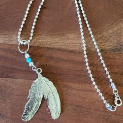 Silver Tone Southwest Feathers Pendant On Necklace