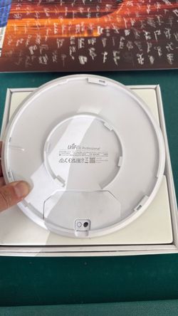 Ubiquiti UniFi 6 Professional Access Point