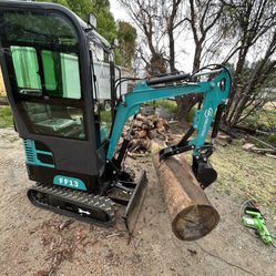 Mini Excavator Closed Cab Only 13 Hours