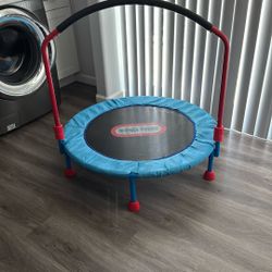 Trampoline