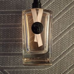 Giorgio Armani Si Perfume 