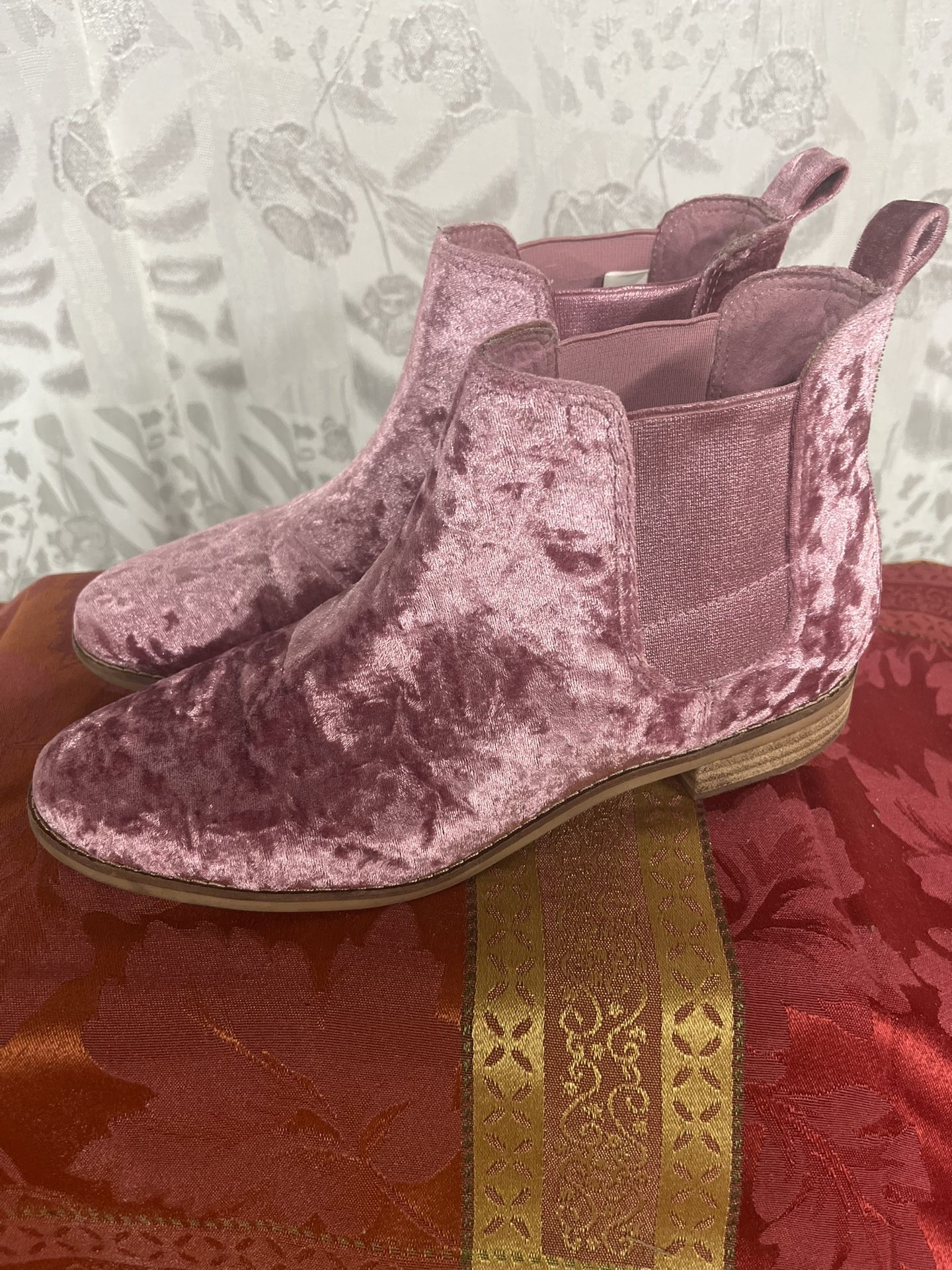 Women Toms Velvet Ankle Boots