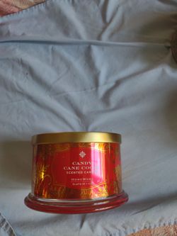 Candy Cane Cocoa scented candle