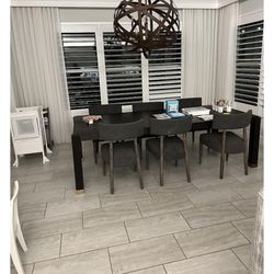 Hooker Dining Room Table