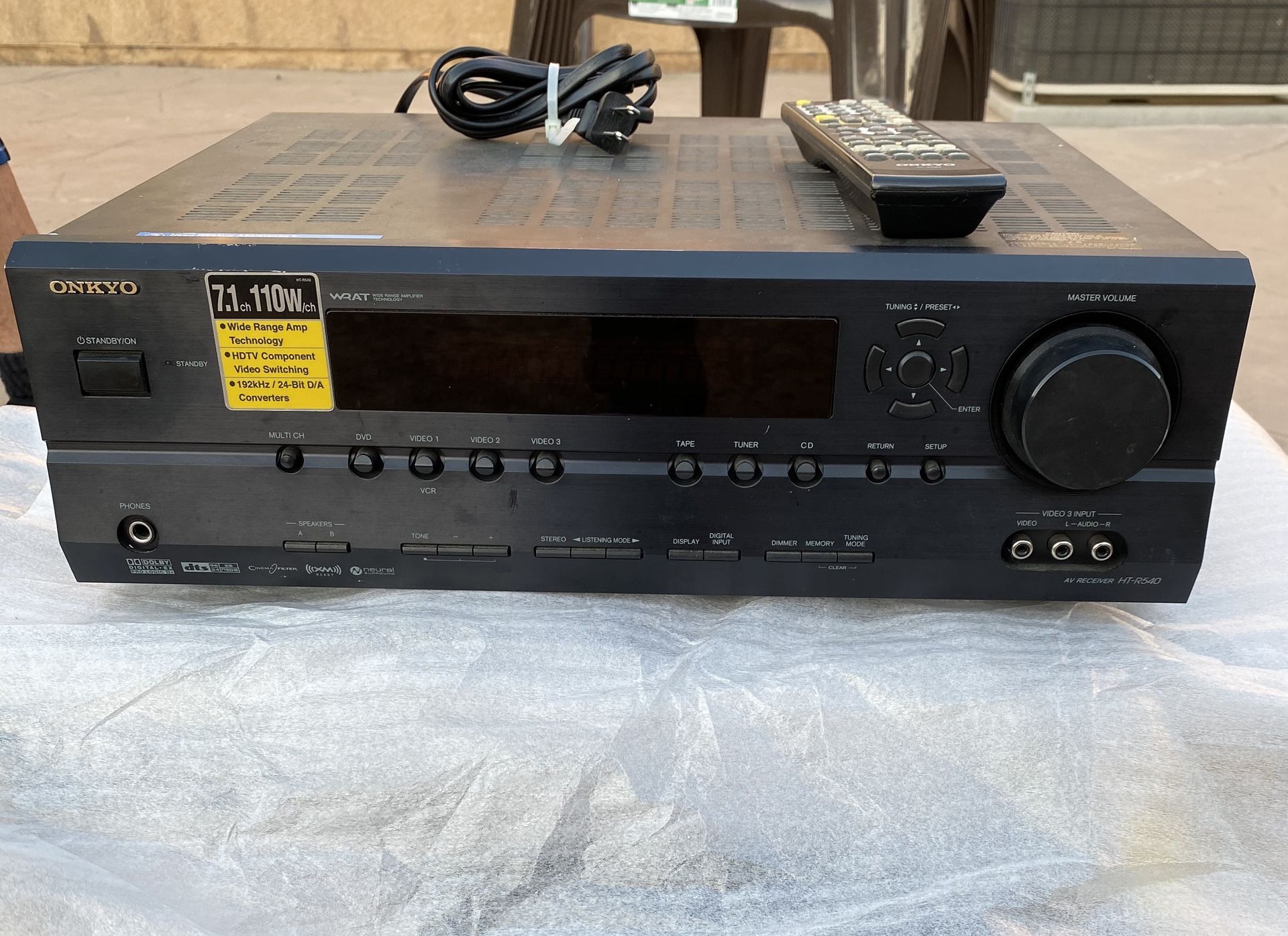 ONKYO RECEIVER 7.1 110 Watts per channel in working condition