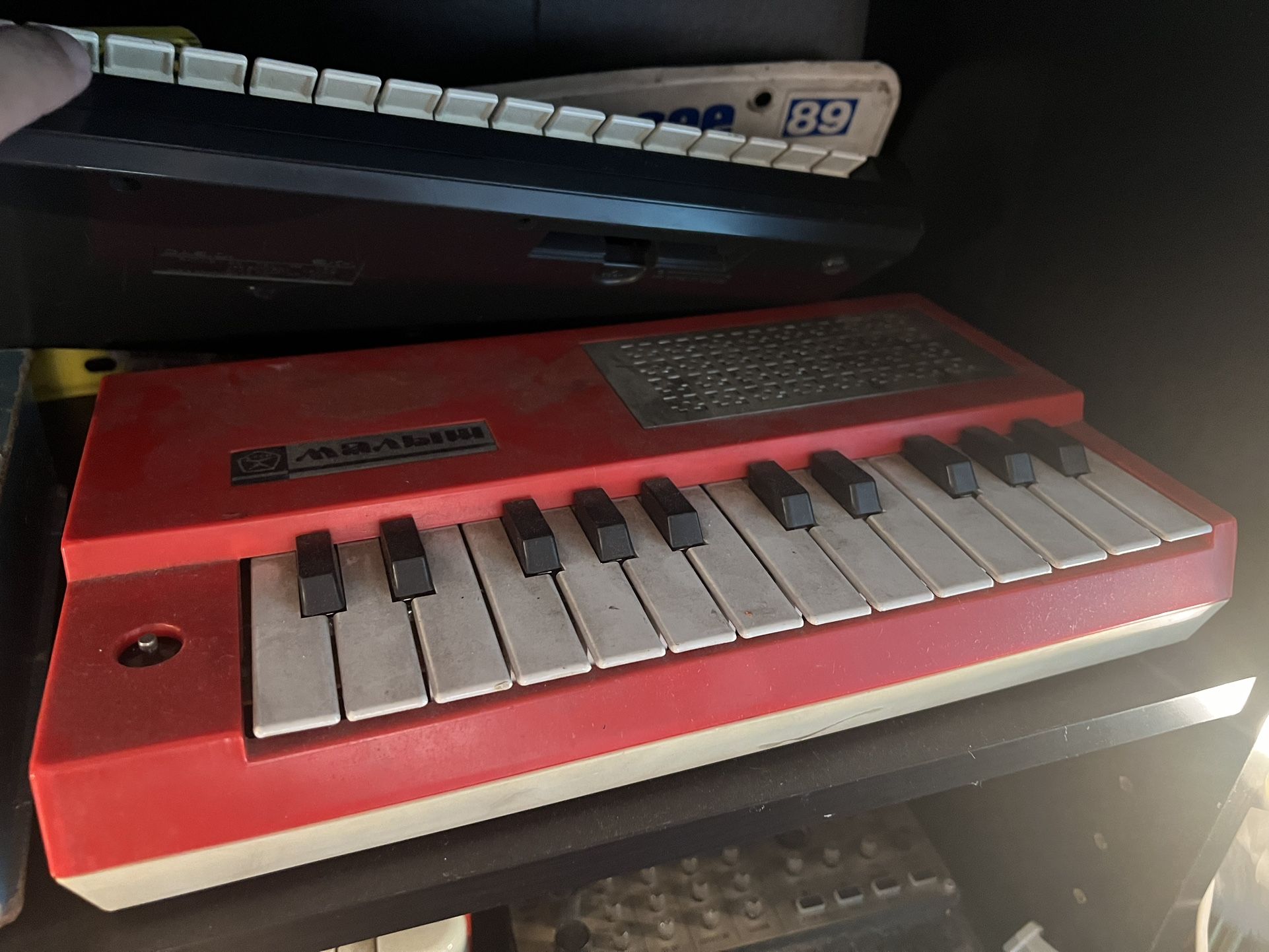 Vintage Soviet Synth…