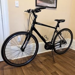 Cannondale Quick 6 Bike Size L – Like New Hybrid Commuter