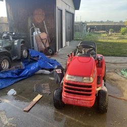 Honda Lawn mower + All Attachments 