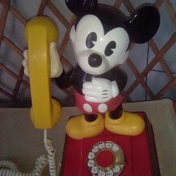 1976 MICKEY MOUSE Rotary Phone
