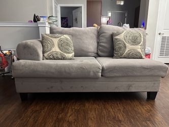 L-SHAPED COUCH