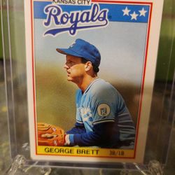 Topps Mini 1988 George Brett Number 7 Hall Of Famer