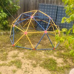 Jungle Gym Dome 