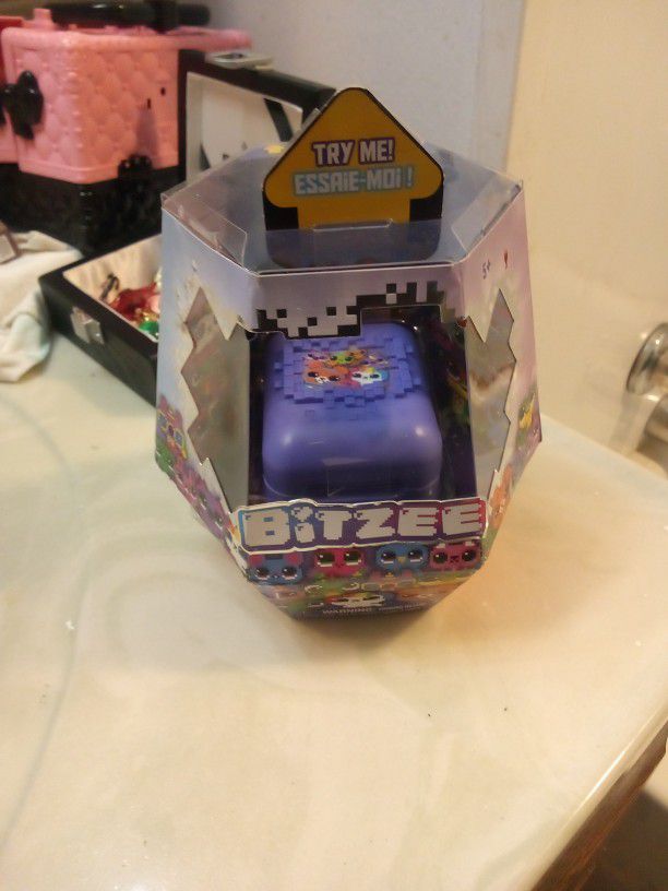 Brand New Still In Box Bitzee Toy. 