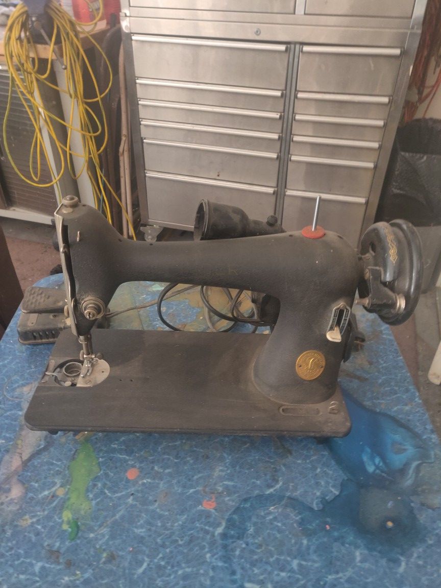 Antique Singer Sewing machine