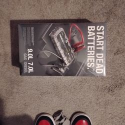 Brand New Noco 3000A 9.9 Gas 7.0 Diesel Jump Box