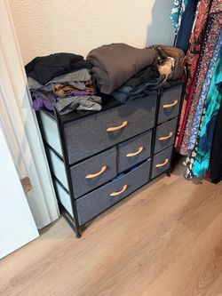 7 Drawers storage chest