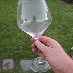 10 Reidell wine glasses new