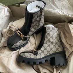 New- Gucci Women’s Boot , Size 35.5