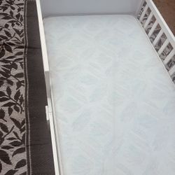 Toddlers Bed With Mattress Good Condition 