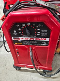Lincoln AC 225 WELDER