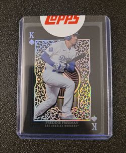 All Kings Freddie Freeman 2025 Topps sealed, super clean!