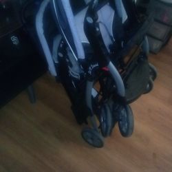 Double Stroller 