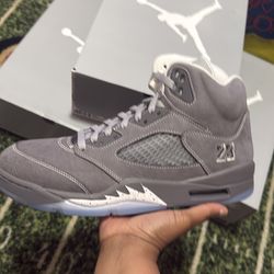Jordan 5 Grey Wolf