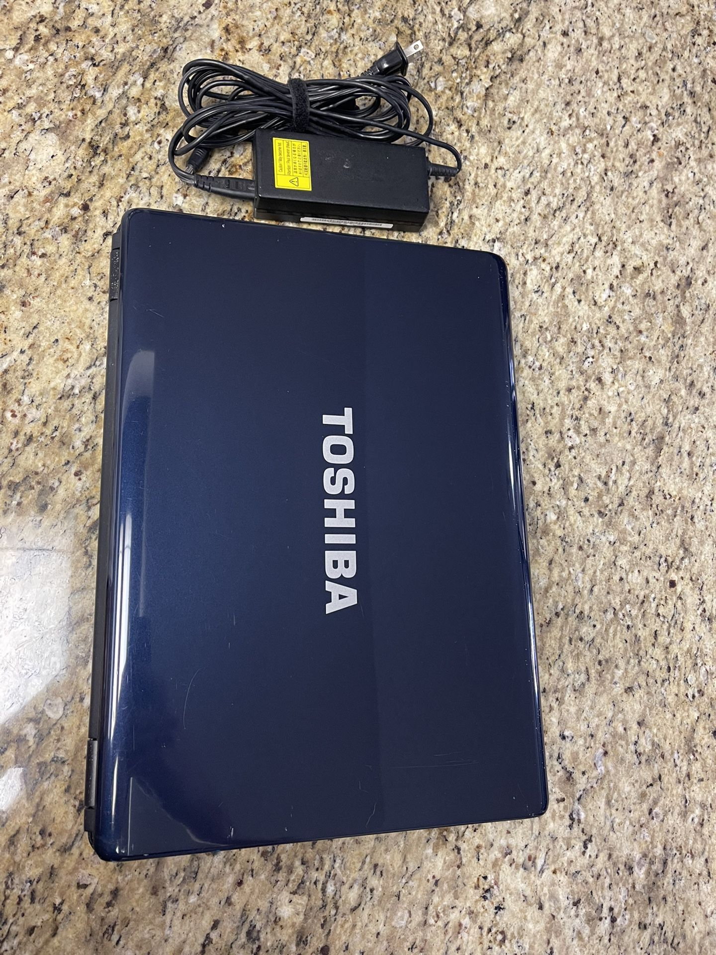 Toshiba 15" Laptop