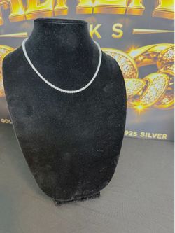 Tennis necklace