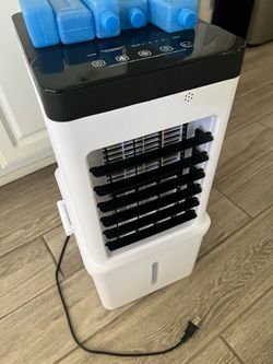 Portable (small)Evaporative Air Cooler with Ice Packs