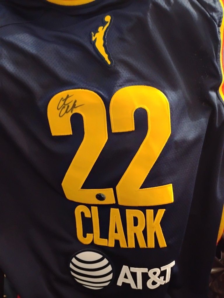 Caitlin Clark Signed Autograph COA Jersey Indiana Fever