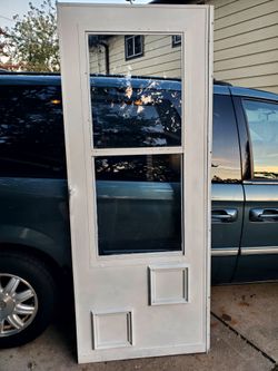 Storm door 32x80