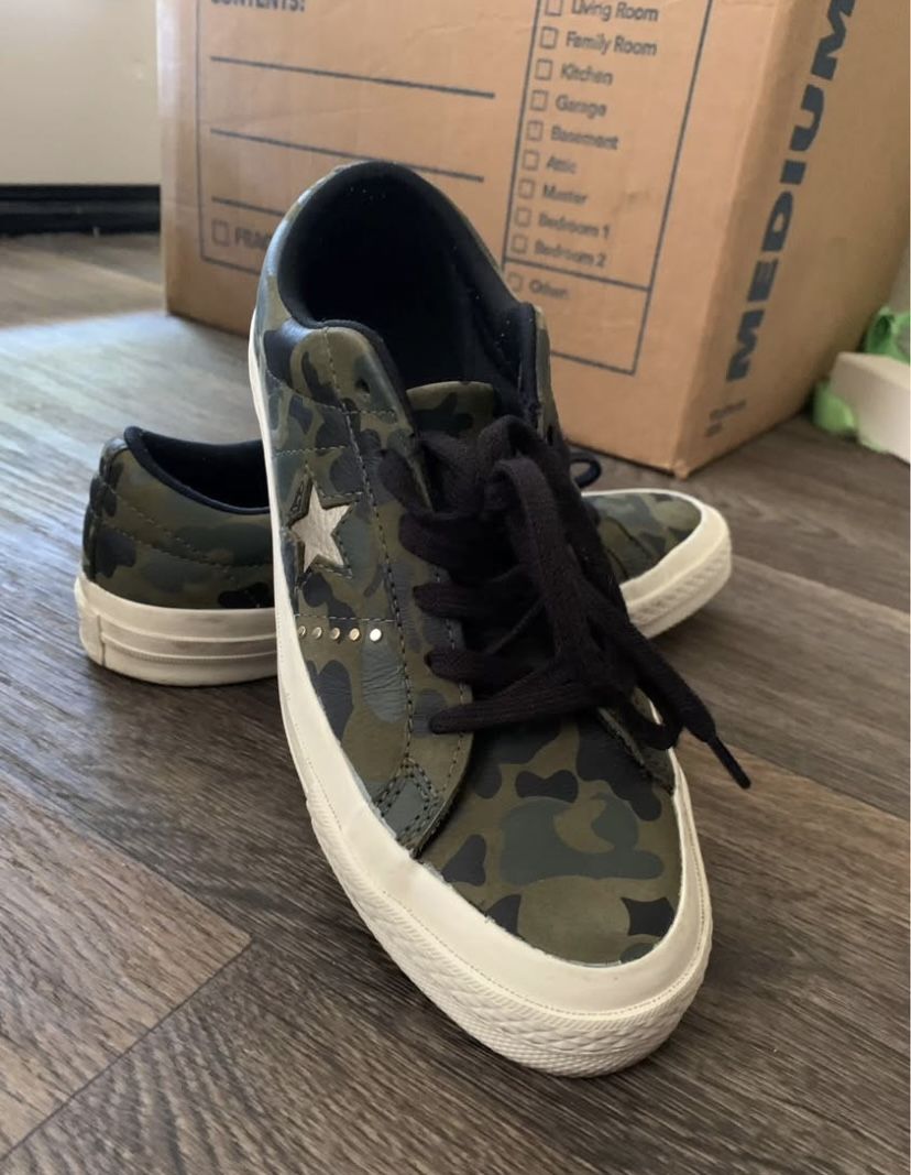 Leather sneakers Converse One Star size 6.5 US