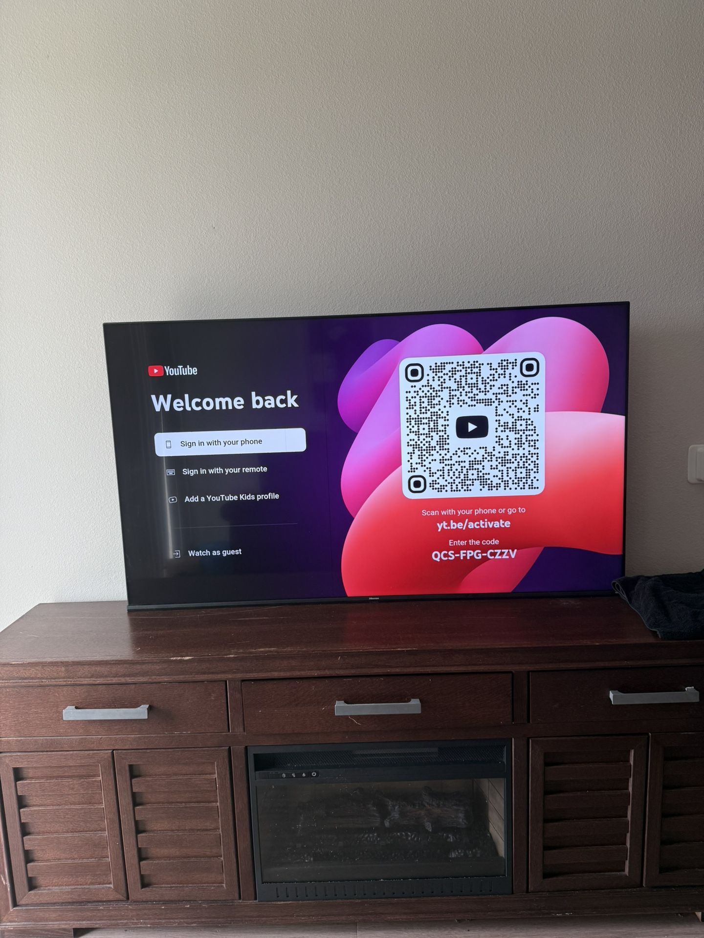 65inch Hisense TV