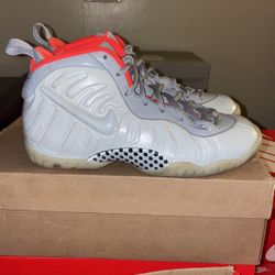 Foamposite Size 6y $60 Used