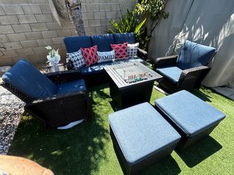 Patio furniture set outdoor new in the box