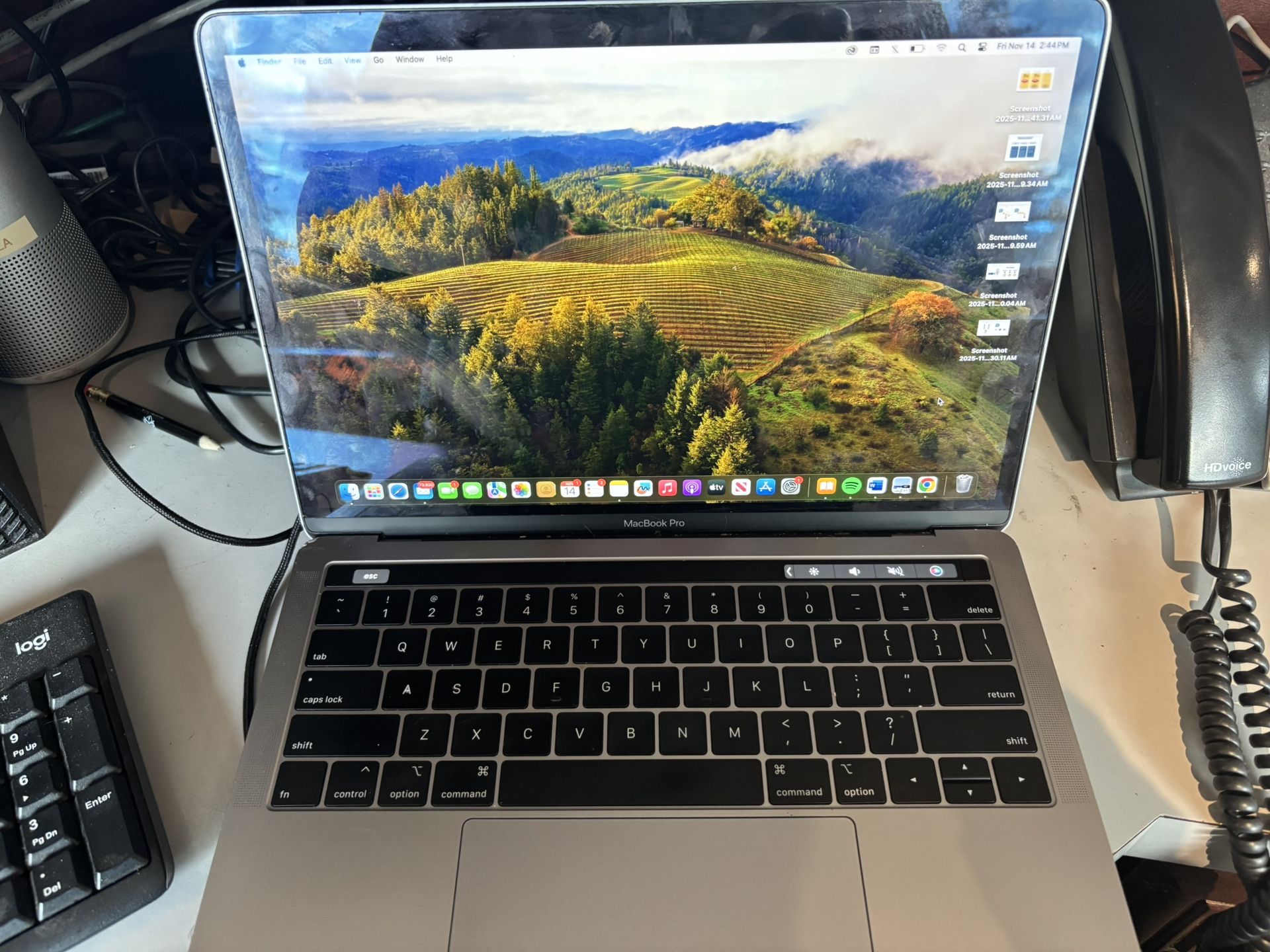 Apple MacBook Pro (13″, 1.4 GHz Quad-Core Intel i5, 8 GB RAM)