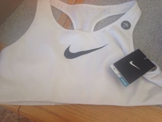 Nike high support xl sports bra for Sale in Warminster, PA - OfferUp