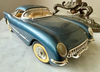 Mira 1954 Chevrolet Corvette Diecast 1/18